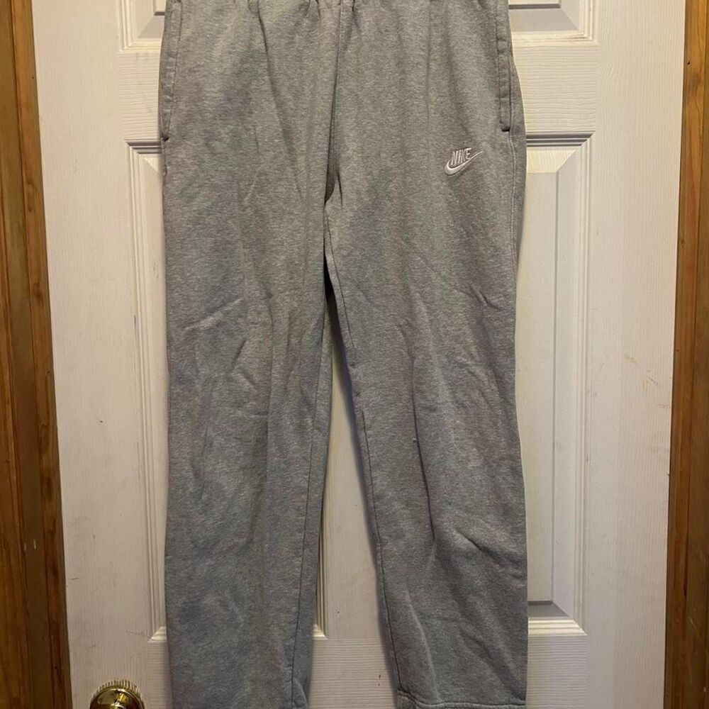 Nike Men's Grey Joggers-tracksuits